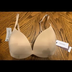 Calvin Klein wireless push-up bra